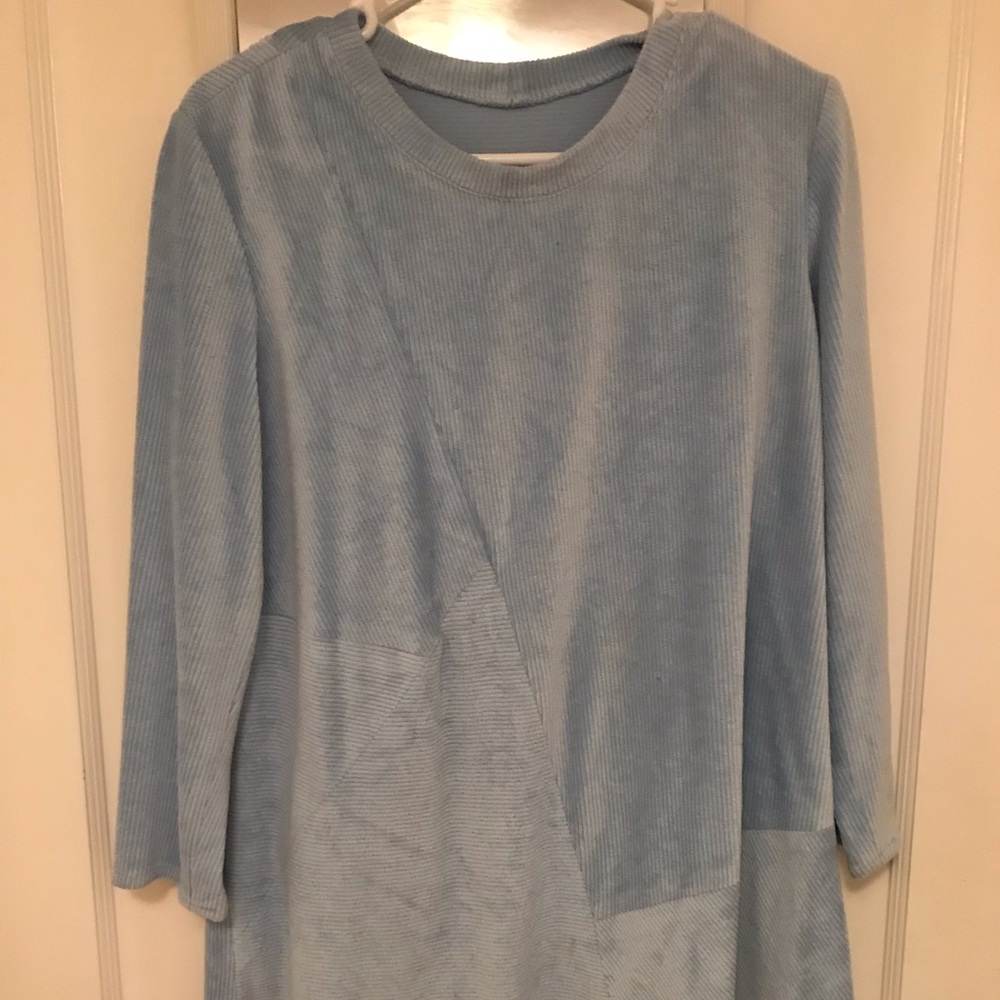 Light blue blocked nap style tunic
